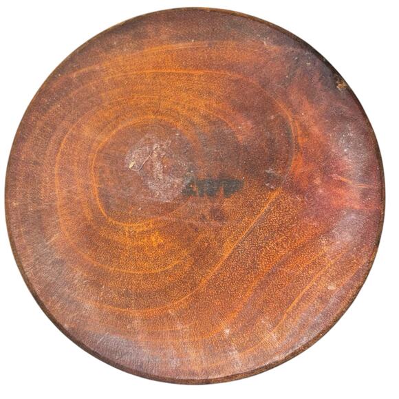 Pair Wooden Wine Goblets Mid Century Modern Turned From a Single Piece of Wood - Picture 8 of 9